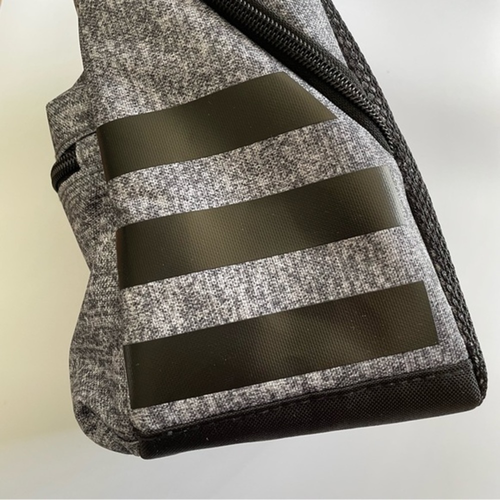 Adidas Santiago 2 lunch bag gray black - Picture 6 of 9